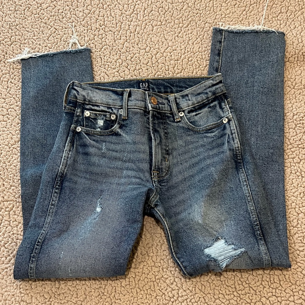 NEW Gap Slim Straight Size 24 Regular